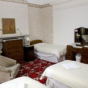 Private Bathroom Triple Room